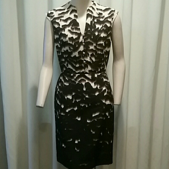 ANTONIO MELANI Dresses & Skirts - Gorgeous, EUC!! Antonio Melani dress